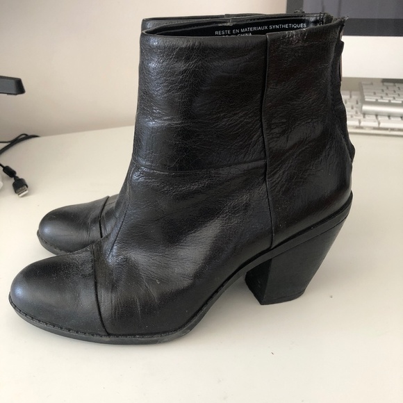 Back zip 3” heel Bandolino leather bootie - Picture 2 of 5